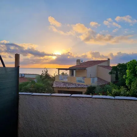 Apartamento à 23 M² Avec Terrasse Privative *